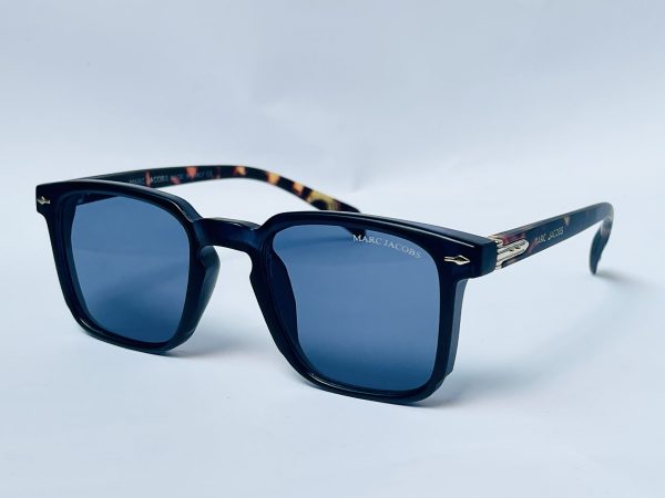 Marc Jacobs tiger