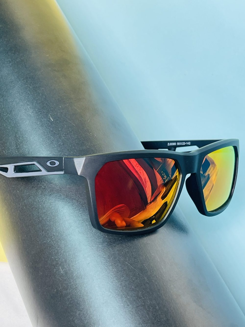 Oakley polarized sunglass 339