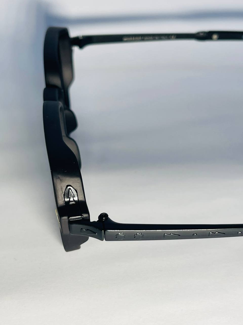 Moscot black