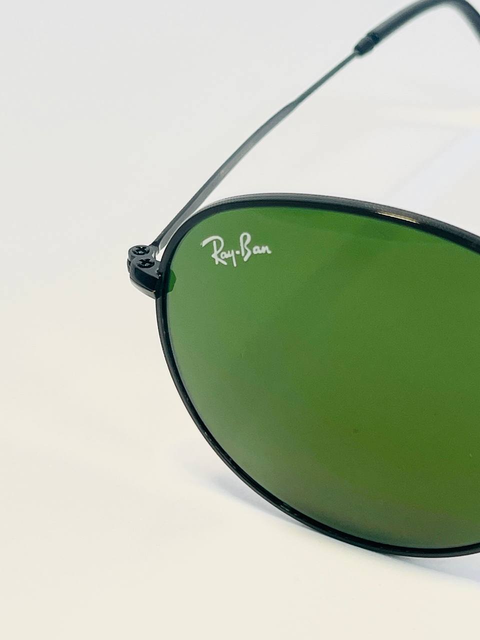 Ray-Ban 3447 (green)