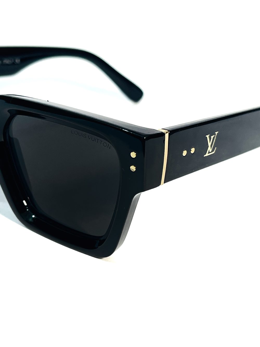 LV ZS98170 (Black)